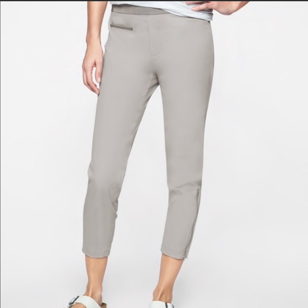 ATHLETA Mod Trekkie Jogger Crop Pants